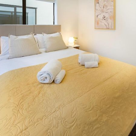 Inner City Luxury 2 Bedroom 2 Bathroom Крайстчёрч Экстерьер фото